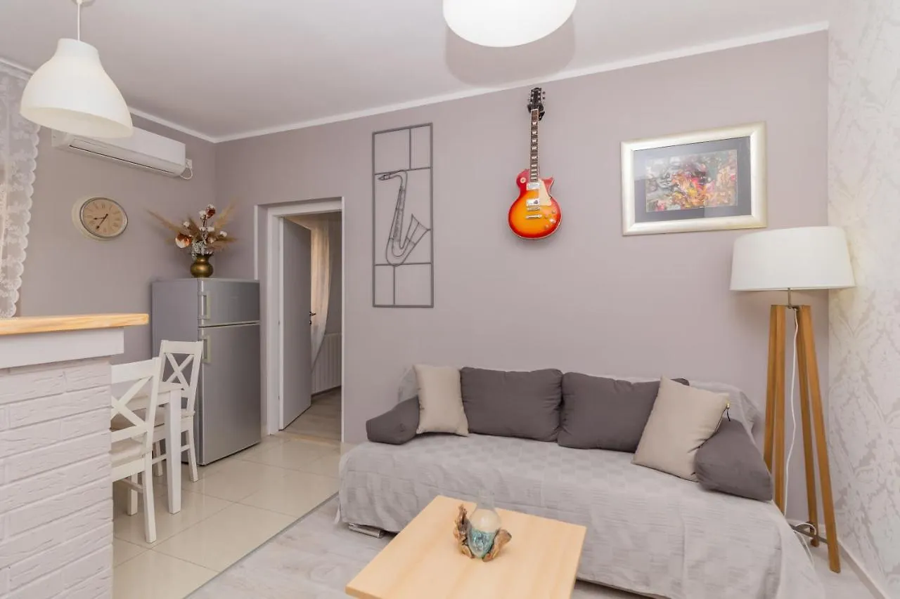 Apartment Box Porec